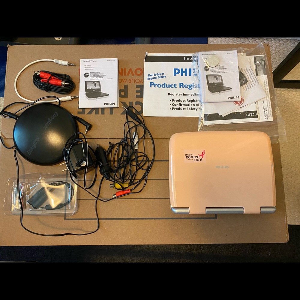 Philips - 7" Susan G Komen Portable DVD Player